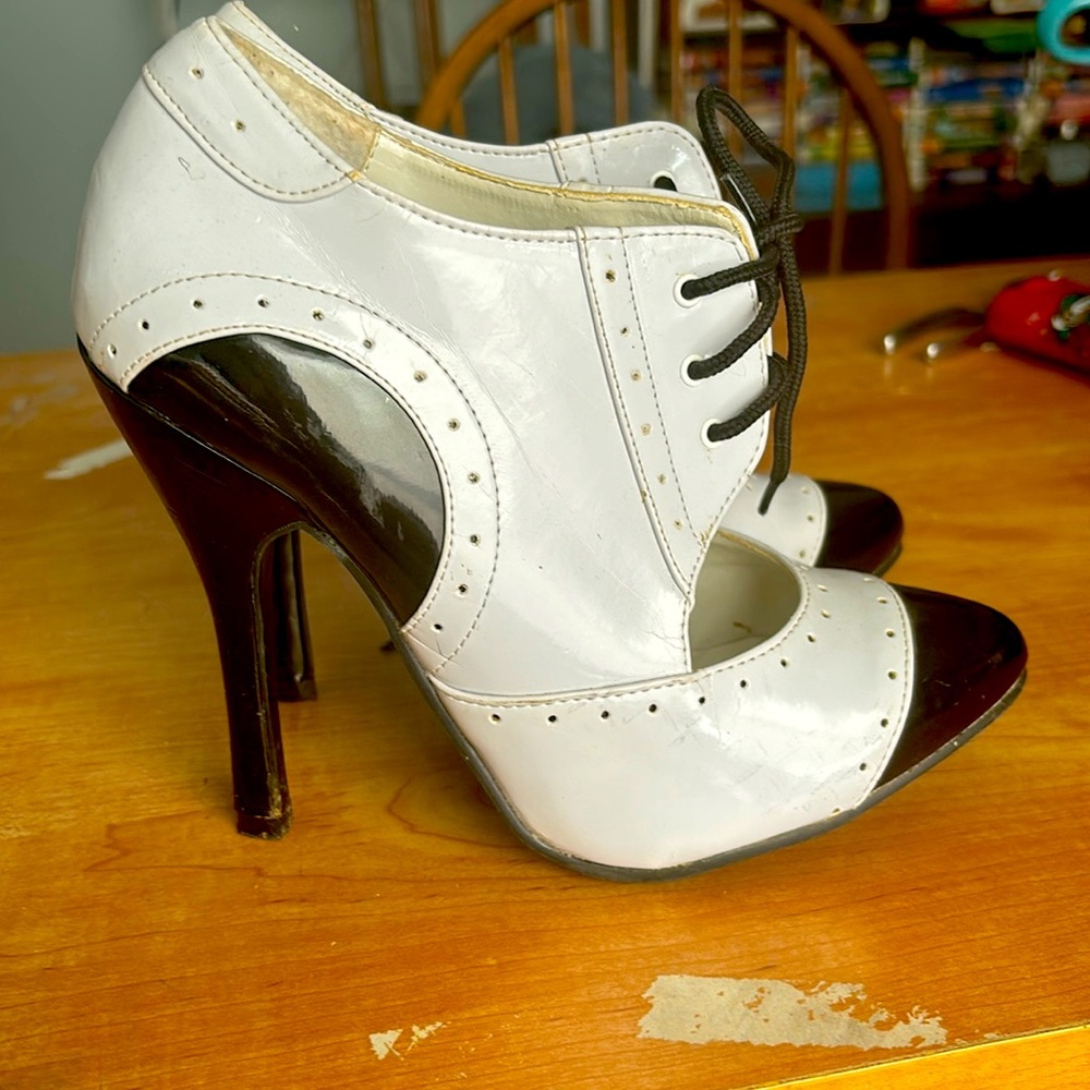 Women’s high heels